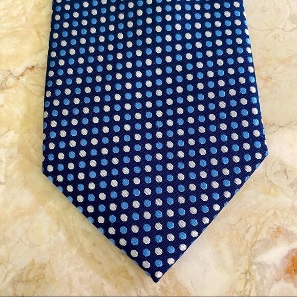 BNWOT Tommy Hilfiger 100% Silk Vintage Dot Tie - Picture 1 of 6